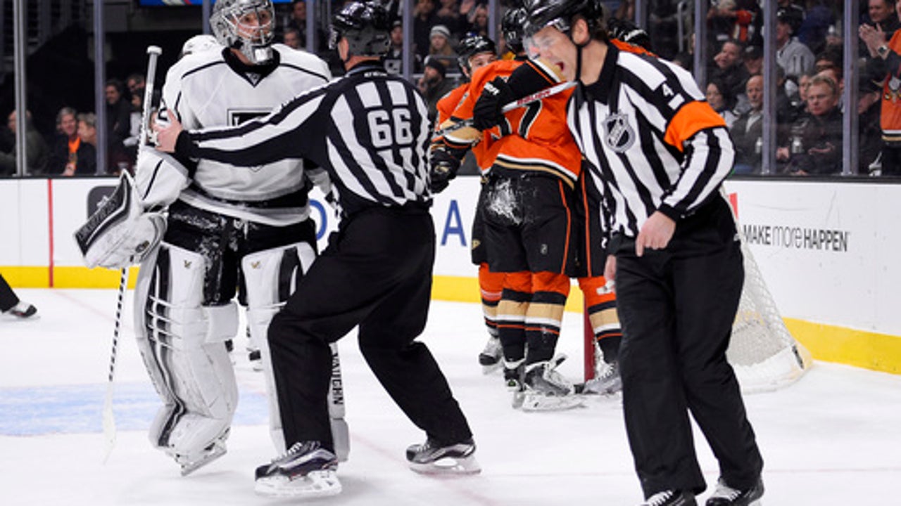 Column: There's a troubling new game in town: attack the ref